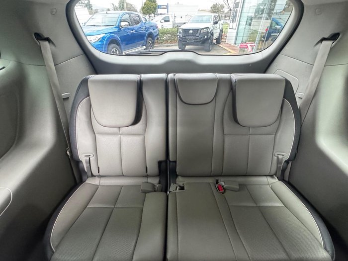 2017 Kia Carnival Platinum