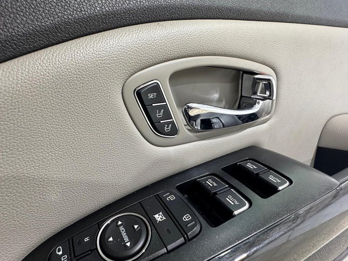 2017 Kia Carnival Platinum