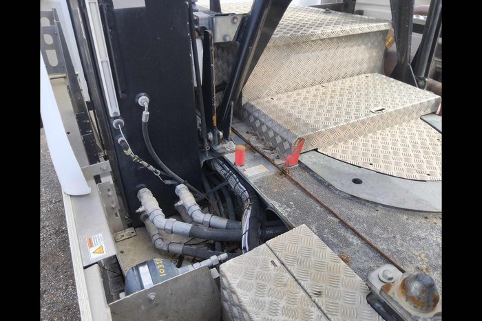 2015 DEMAG AC100 4L