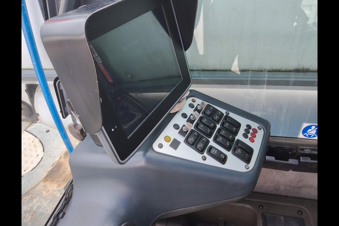 2015 DEMAG AC100 4L