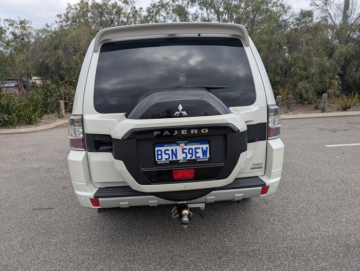 2020 Mitsubishi Pajero Exceed NX MY21 4X4 Dual Range Warm White