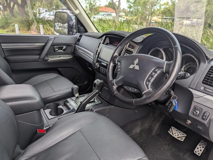 2020 Mitsubishi Pajero Exceed NX MY21 4X4 Dual Range Warm White