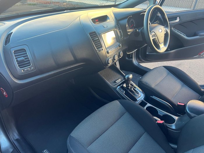 2016 Kia Cerato Si