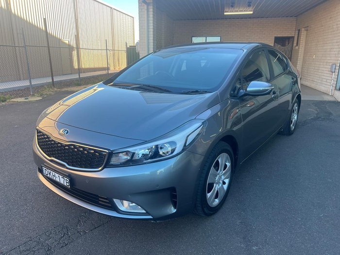 2016 Kia Cerato Si