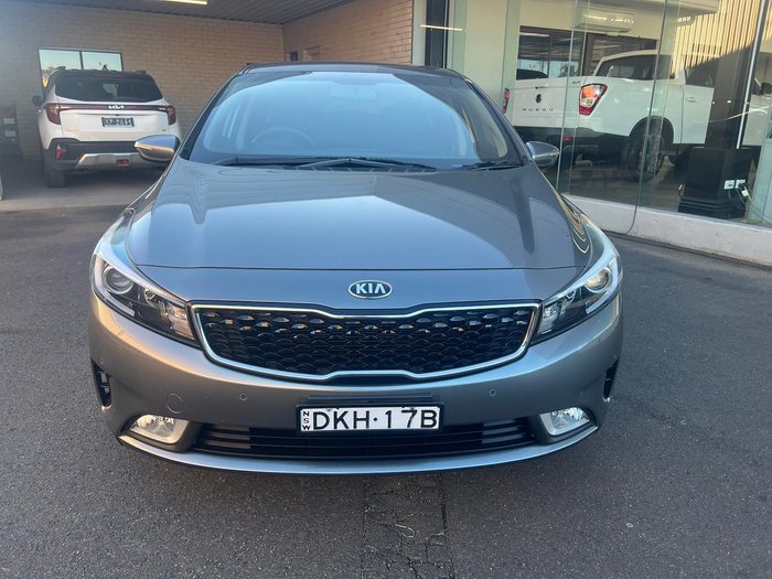 2016 Kia Cerato Si