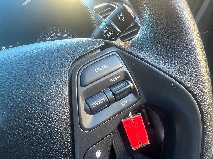 2016 Kia Cerato Si