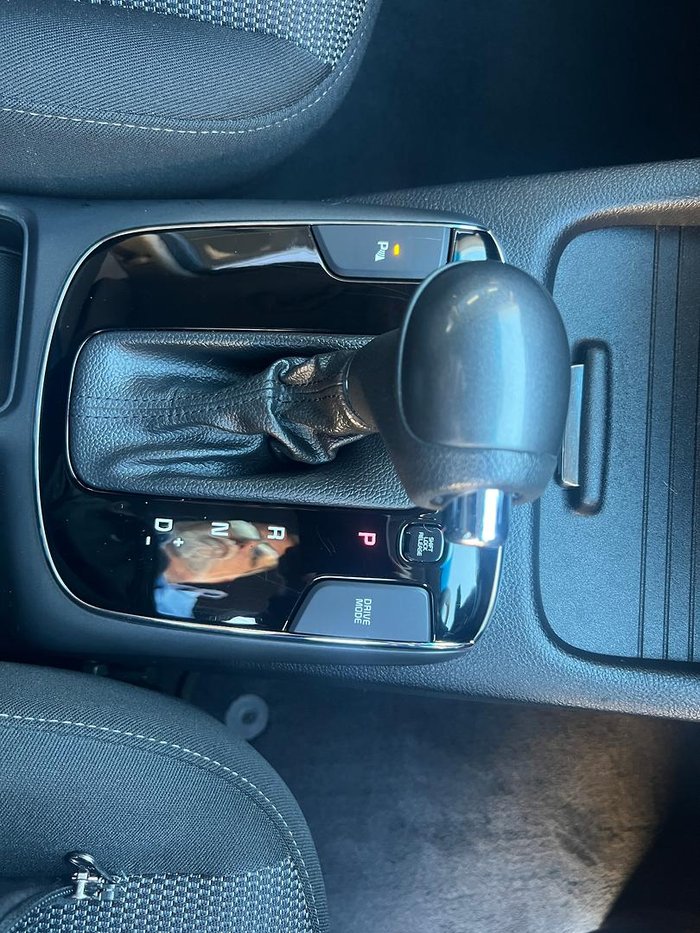 2016 Kia Cerato Si