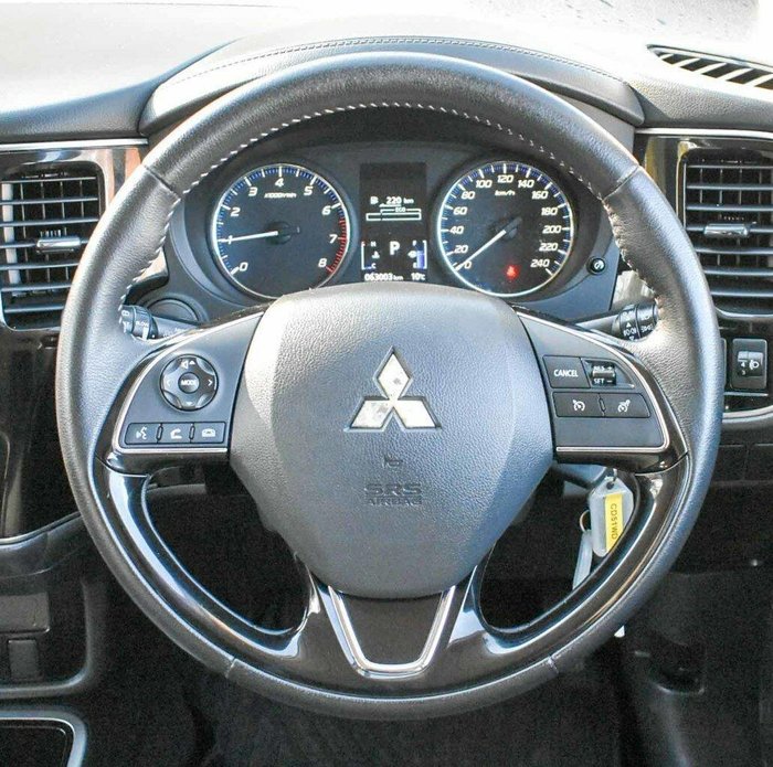 2018 Mitsubishi Outlander ES