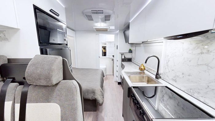 2025 Avida Avida Silverton Motorhome