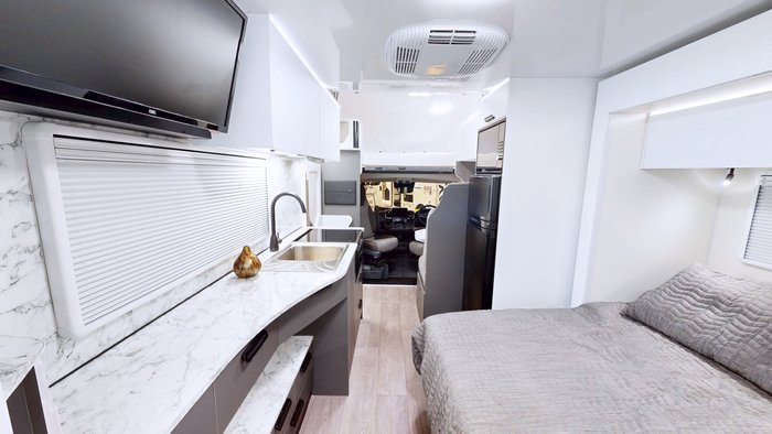 2025 Avida Avida Silverton Motorhome