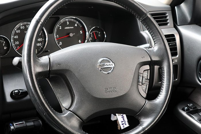 2013 Nissan Patrol ST