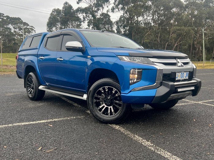 2020 Mitsubishi Triton GLX-R
