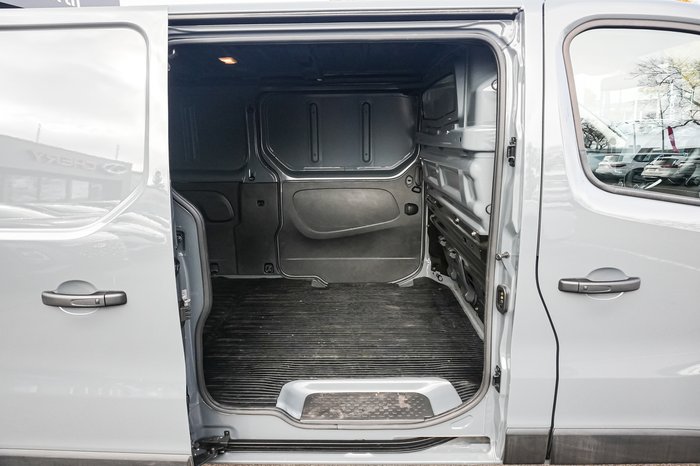 2024 Renault Trafic Premium Low Roof LWB EDC