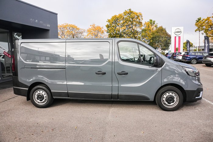 2024 Renault Trafic Premium Low Roof LWB EDC