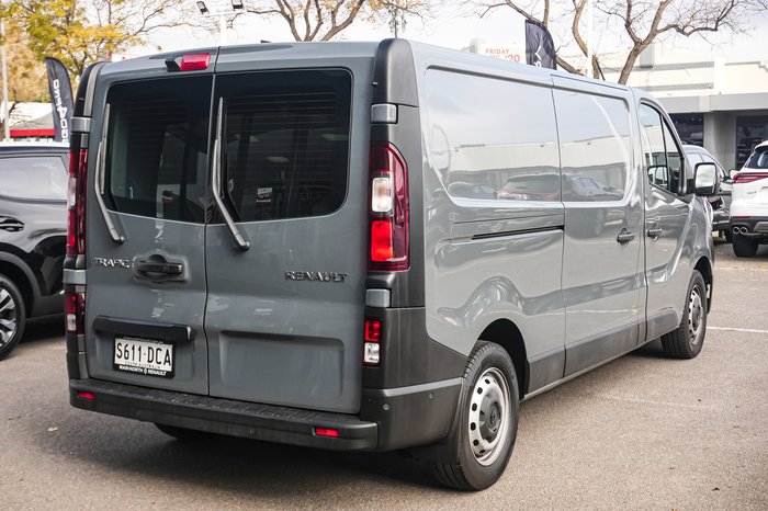 2024 Renault Trafic Premium Low Roof LWB EDC