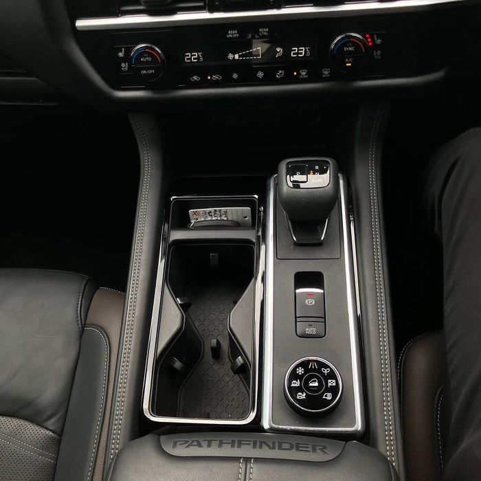 2023 Nissan Pathfinder Ti-L