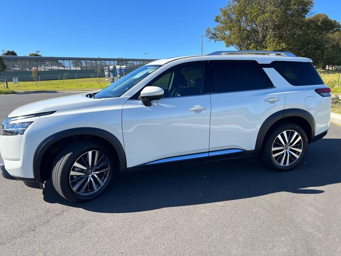 2023 Nissan Pathfinder Ti-L