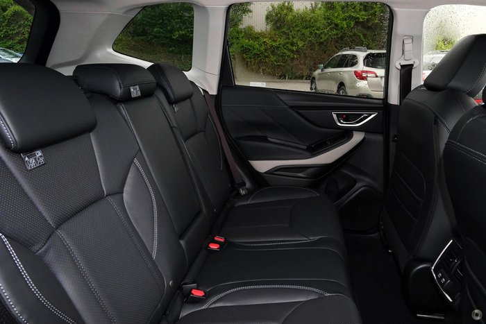 2025 Subaru Forester 2.5i-S