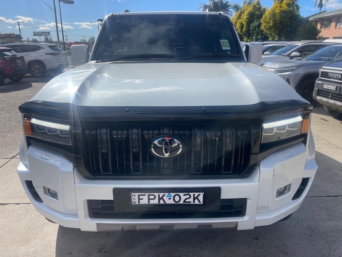 2025 Toyota Landcruiser Prado Kakadu