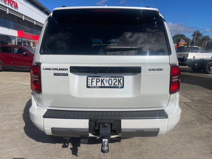 2025 Toyota Landcruiser Prado Kakadu