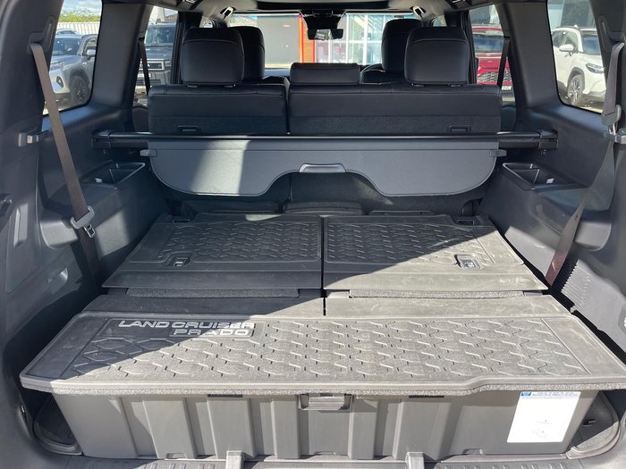 2025 Toyota Landcruiser Prado Kakadu