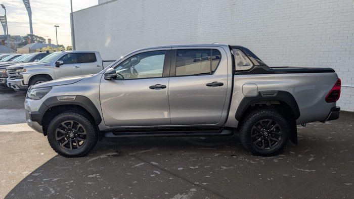 2022 Toyota Hilux Rogue