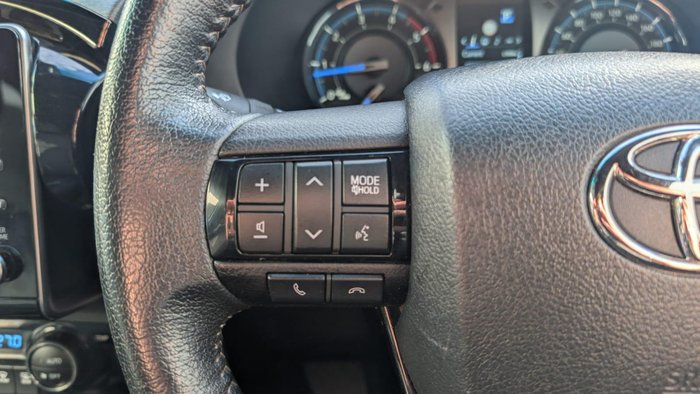 2022 Toyota Hilux Rogue