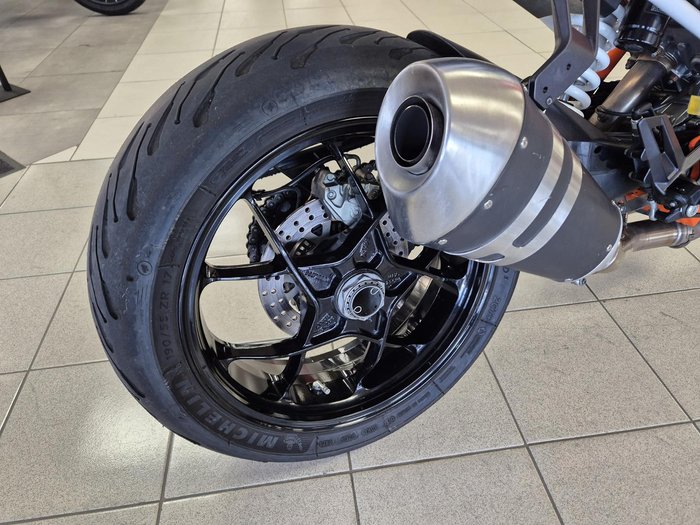 2015 KTM 1290 Super Duke R Super Duke Orange