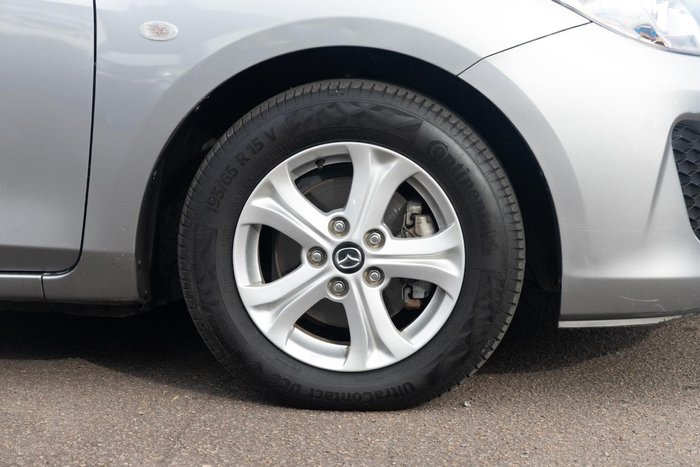 2013 Mazda 3 Neo