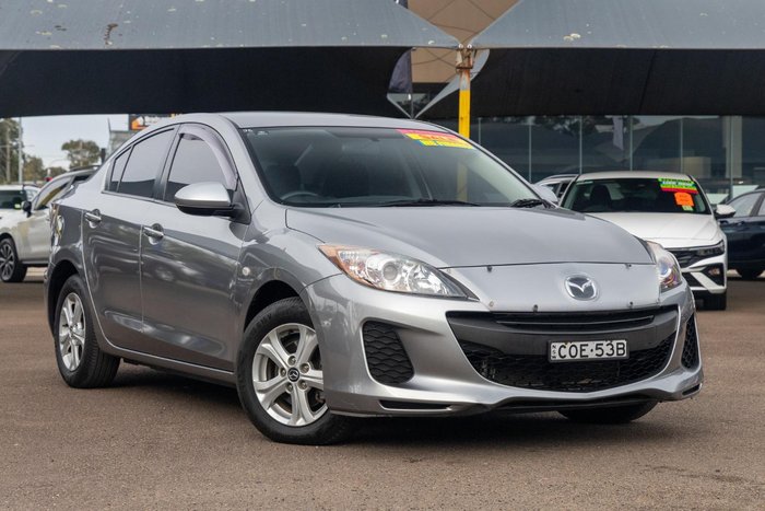 2013 Mazda 3 Neo