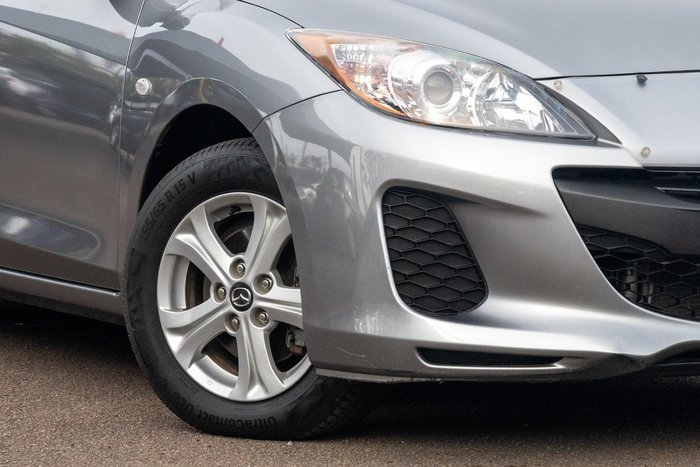 2013 Mazda 3 Neo