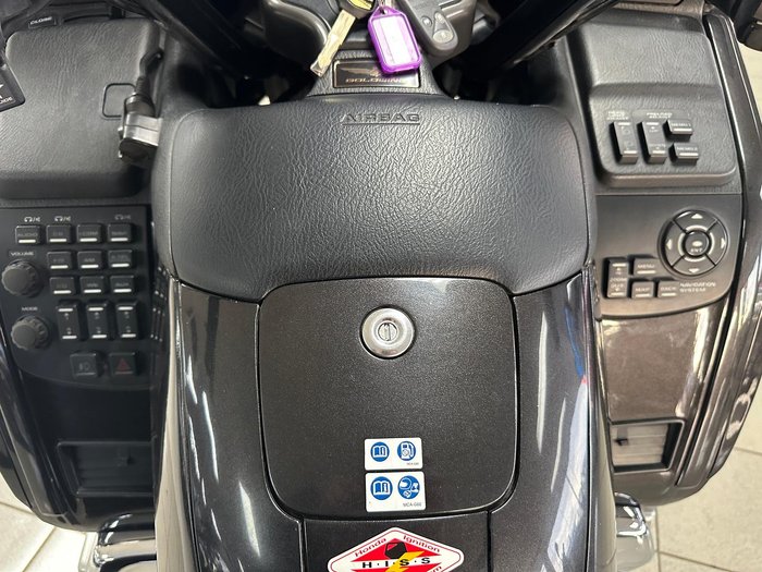 2010 Honda GoldWing Luxury (GL1800) GoldWing Grey