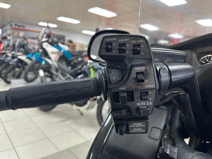 2010 Honda GoldWing Luxury (GL1800) GoldWing Grey
