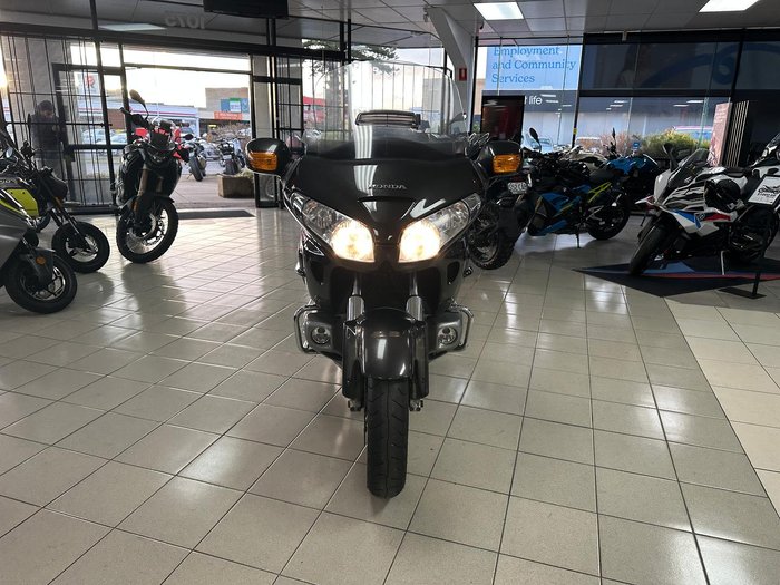 2010 Honda GoldWing Luxury (GL1800) GoldWing Grey