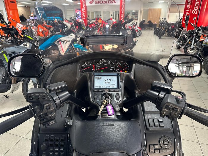 2010 Honda GoldWing Luxury (GL1800) GoldWing Grey