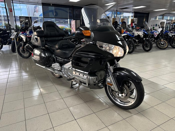 2010 Honda GoldWing Luxury (GL1800) GoldWing Grey