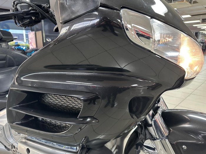 2010 Honda GoldWing Luxury (GL1800) GoldWing Grey