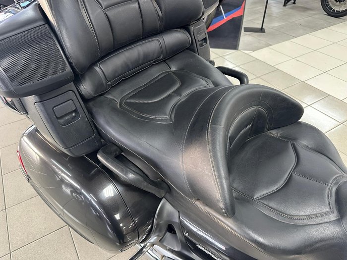 2010 Honda GoldWing Luxury (GL1800) GoldWing Grey
