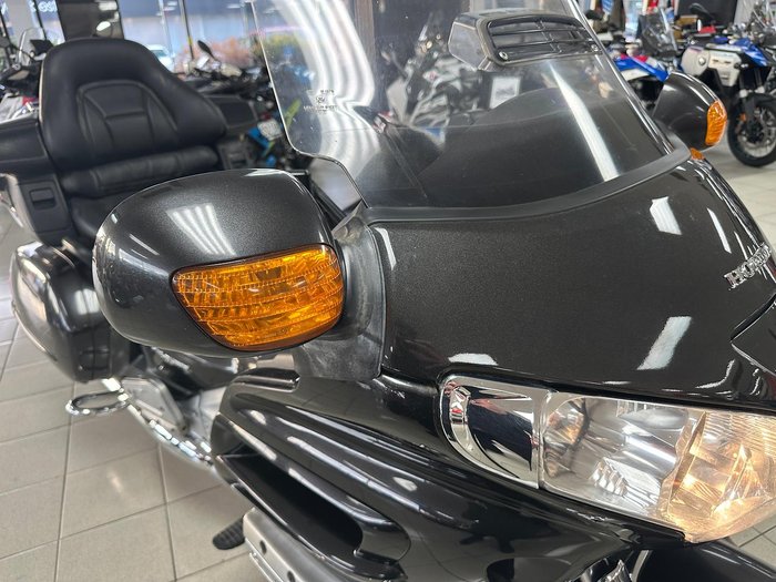 2010 Honda GoldWing Luxury (GL1800) GoldWing Grey