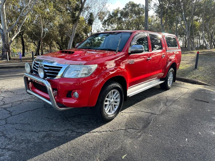 2013 Toyota Hilux SR5