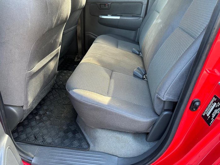 2013 Toyota Hilux SR5