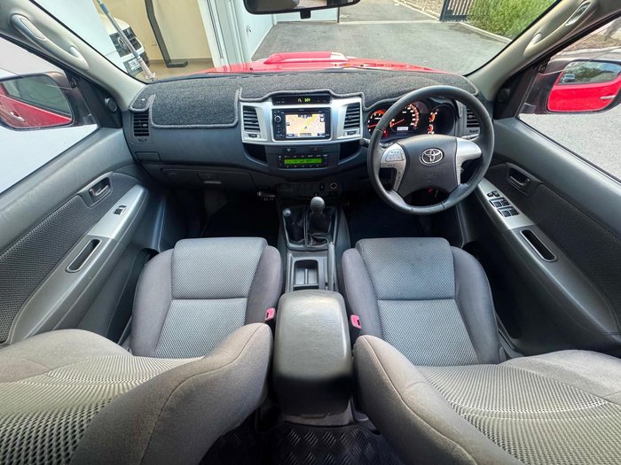 2013 Toyota Hilux SR5