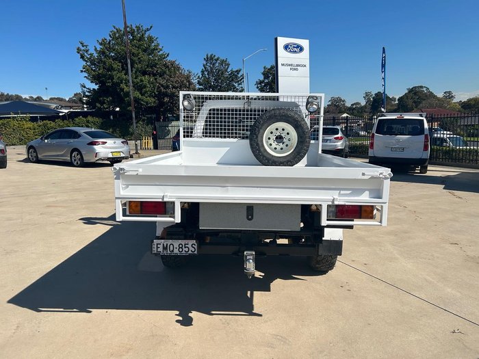 2014 Nissan Patrol DX Series 4 MY14 4X4 Dual Range Polar White