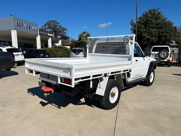 2014 Nissan Patrol DX
