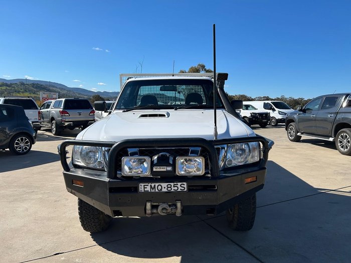 2014 Nissan Patrol DX