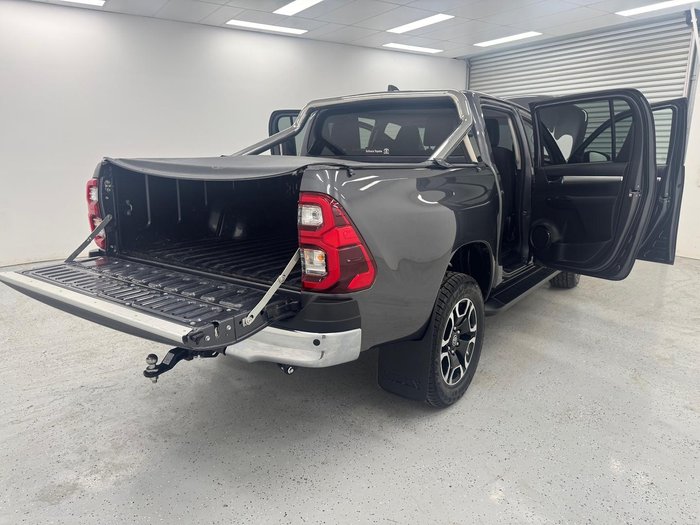 2023 Toyota Hilux SR5 GUN126R 4X4 Dual Range Graphite