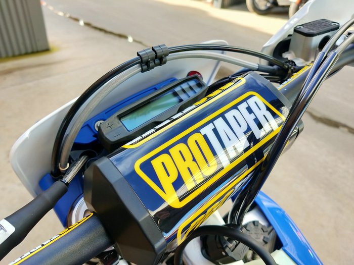 2025 HUSQVARNA TE 300I HERITAGE ENDURO BLUE