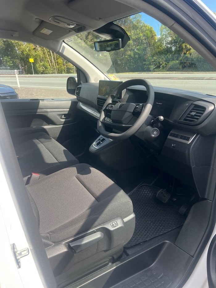 2025 Peugeot Expert Pro Long