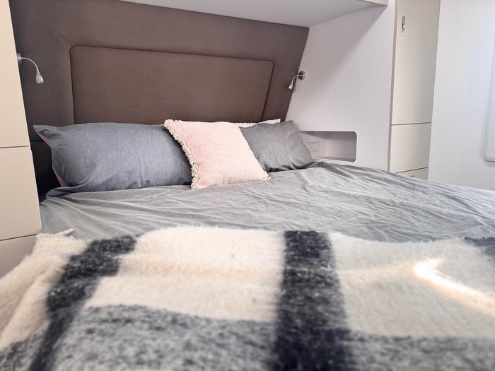 2024 Crusader Lifechanger Bunkie My25 Double Bunk Family Van