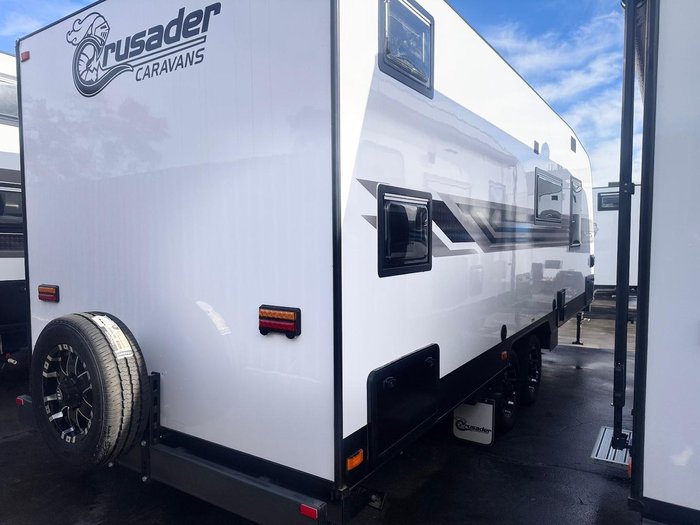 2024 Crusader Lifechanger Bunkie My25 Double Bunk Family Van
